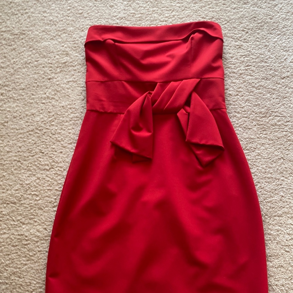 Red strapless cocktail dress, Gorgeous! Classic!